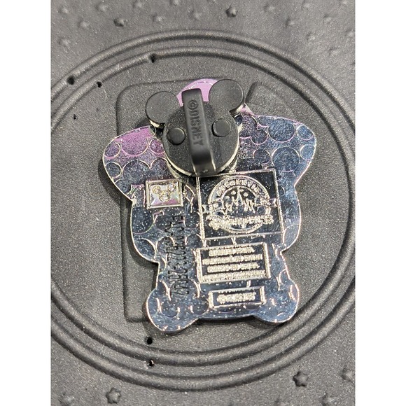 Disney Parks 2025 NEW Mini MixIts Mix It's Mystery Pin Donald Duck Star Hat - Picture 3 of 3